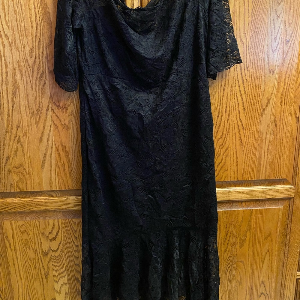 Gorgeous Black Off The Shoulder Lace Dress with Black Underlining.  Shein 3X.